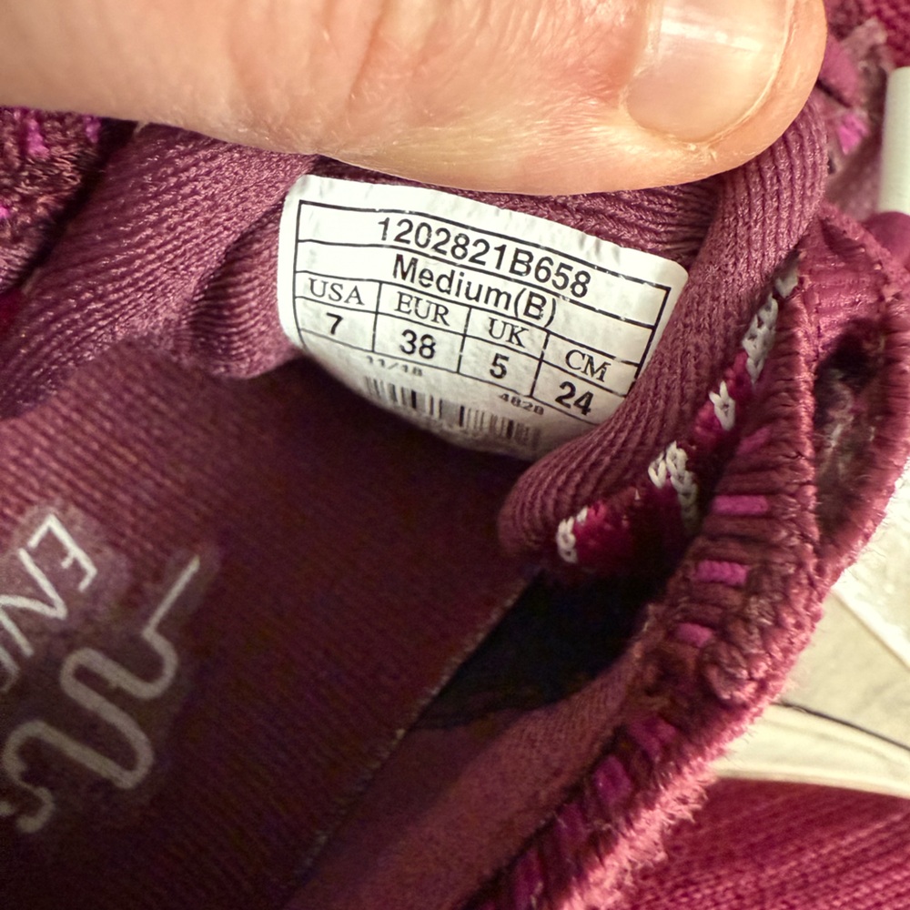 Brooks Ricochet DNA Tennis‎ Shoe Sneaker Energize Neutral Women's 7 Burgundy - Picture 9 of 11